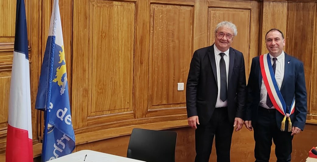 JMP &eacute;charpe et beauchamp copie.jpg (139 KB)