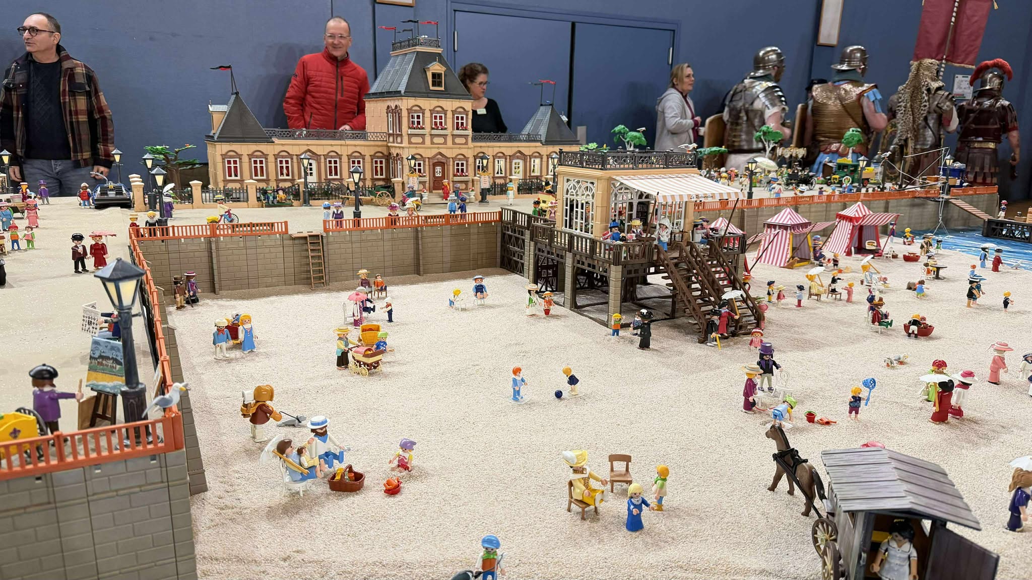 Playmobil 3.jpg (478 KB)