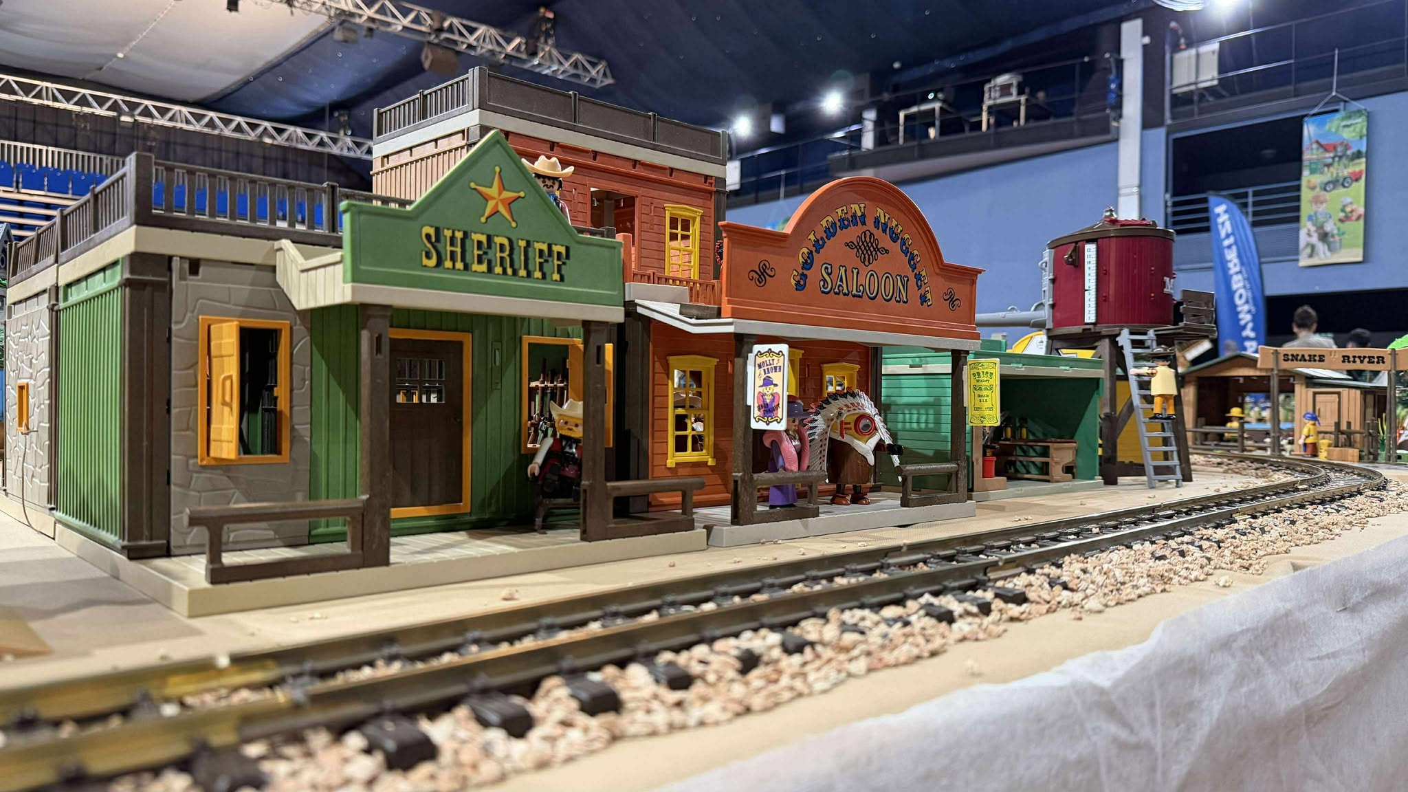 Playmobil 8.jpg (310 KB)