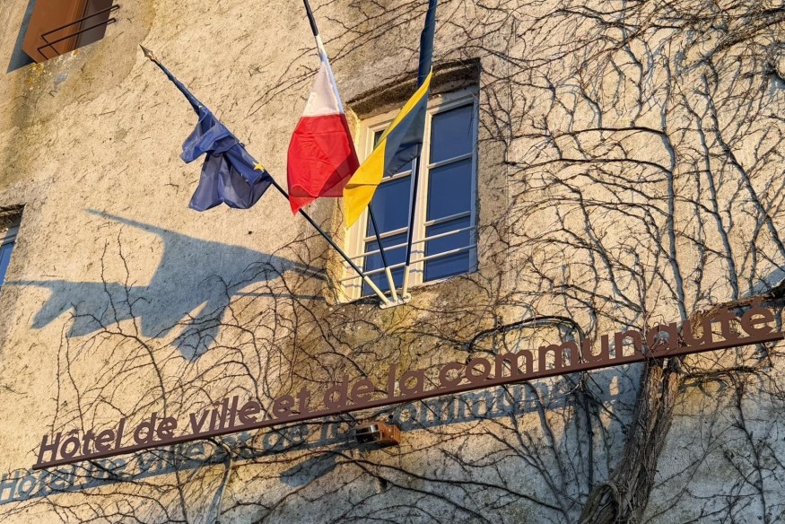 Municipales 2026 : le résumé de cette soirée électorale, marquée par la défaite de Coralie Dénoues et le plébiscite des maires sortants